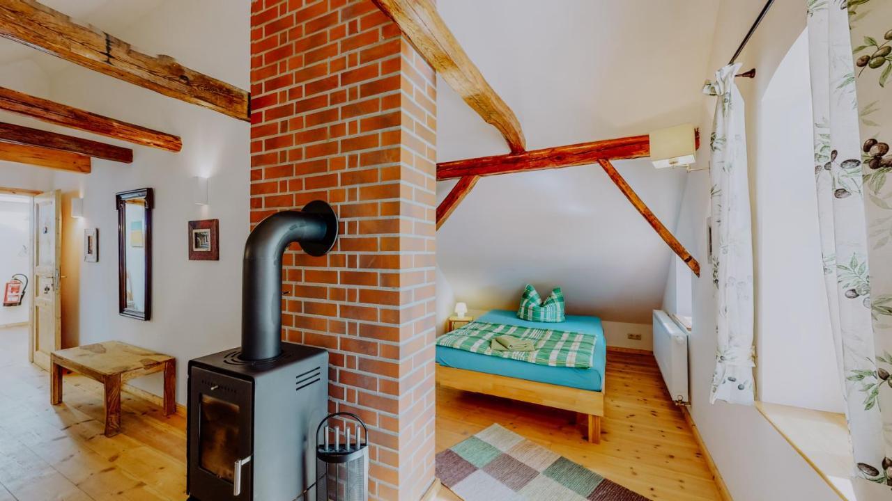 Landhaus Goldene Gans Gross Pankow  エクステリア 写真