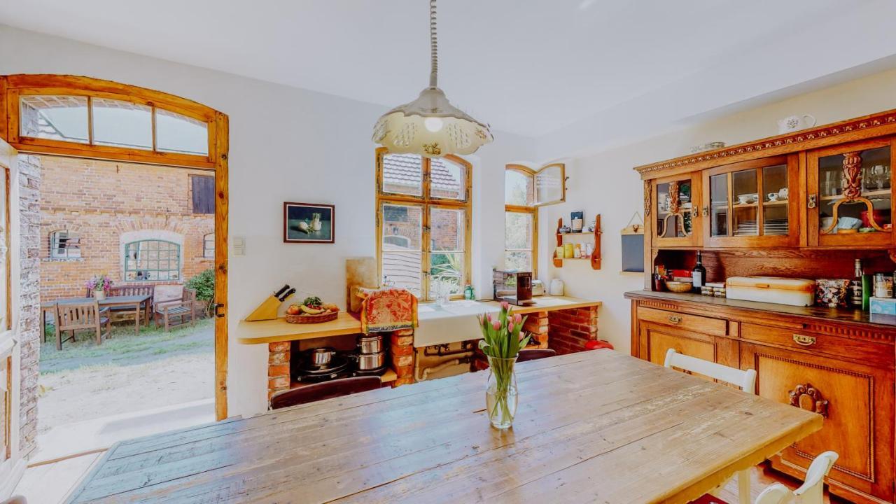 Landhaus Goldene Gans Gross Pankow  エクステリア 写真