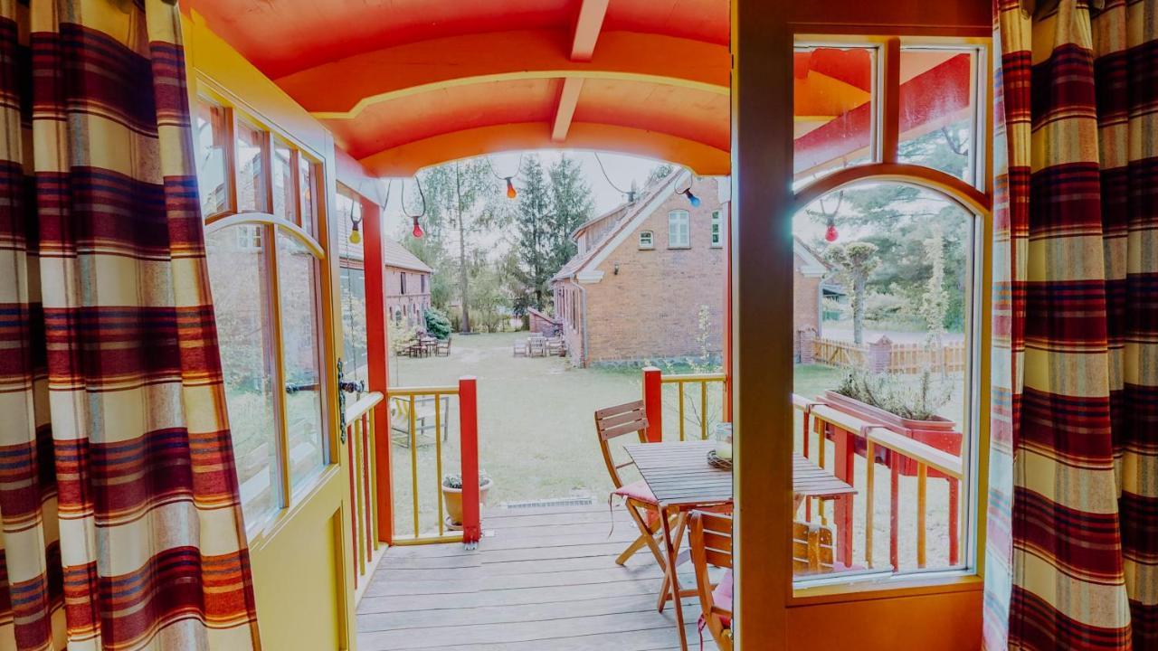 Landhaus Goldene Gans Gross Pankow  エクステリア 写真